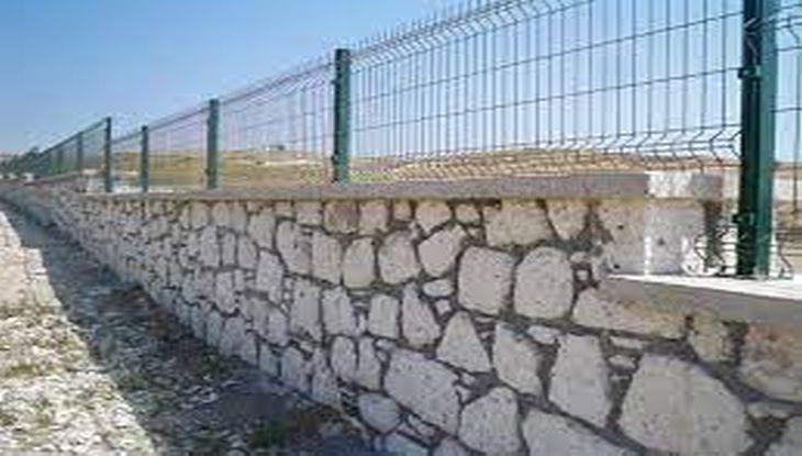 Duvar Üstü Çitler